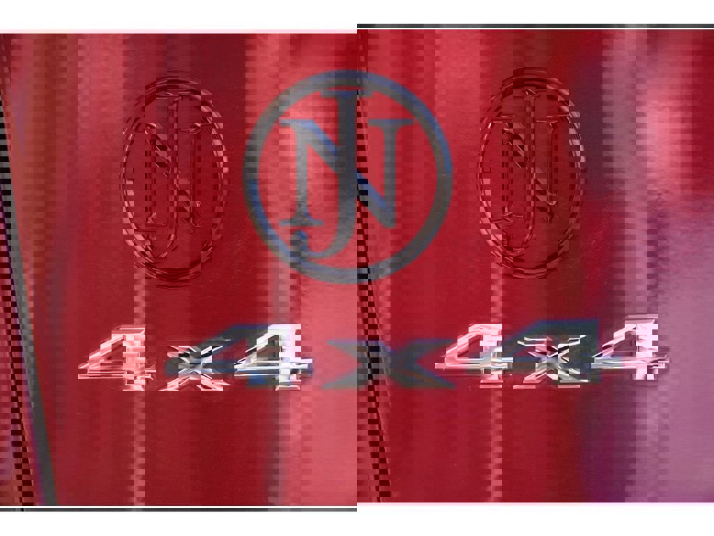 Used 2016 Jeep Cherokee Limited w/ Luxury Group image 9