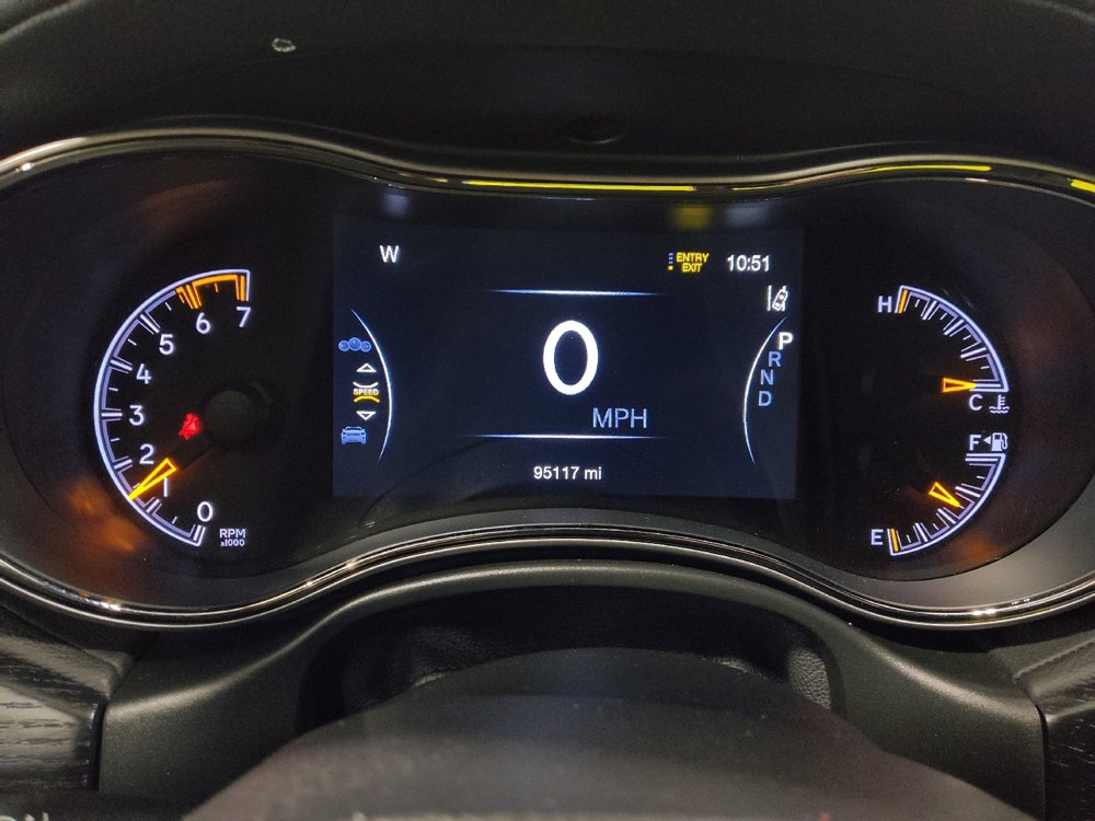 Used 2020 Jeep Grand Cherokee High Altitude AWD/4WD image 23