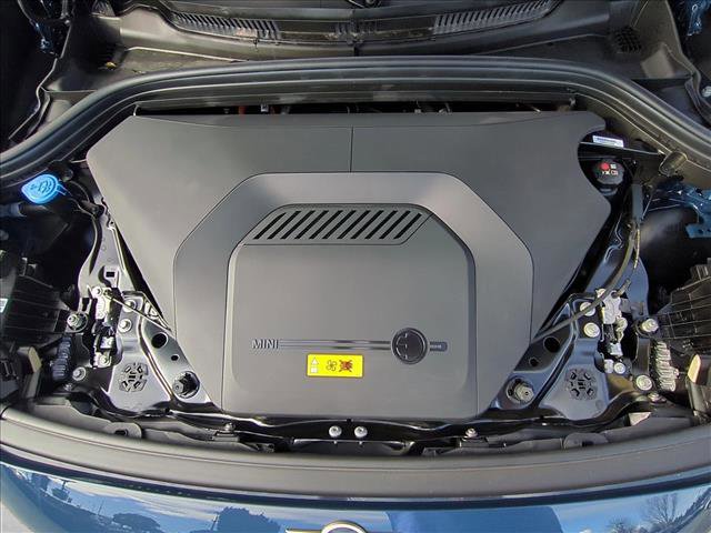 New 2025 MINI Cooper Countryman SE w/ Comfort Package Max image 17