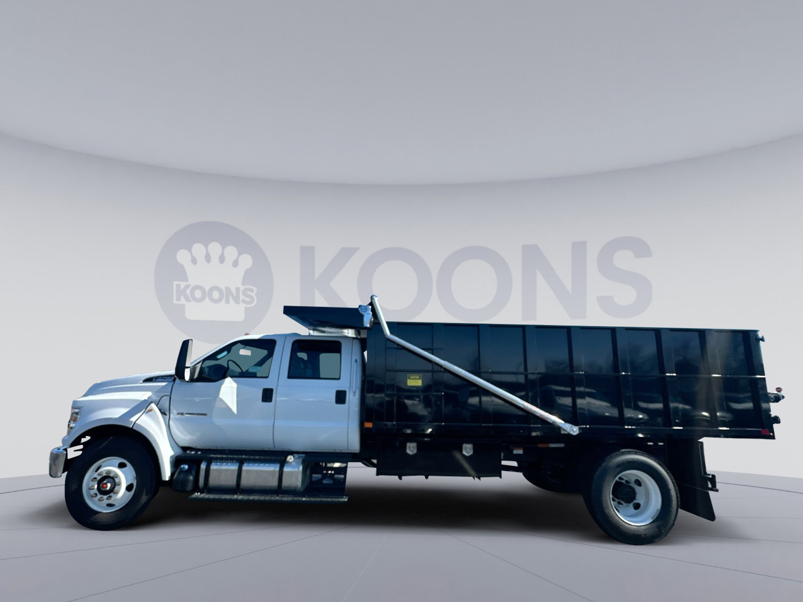 New 2026 Ford F750 2WD Crew Cab Super Duty image 2