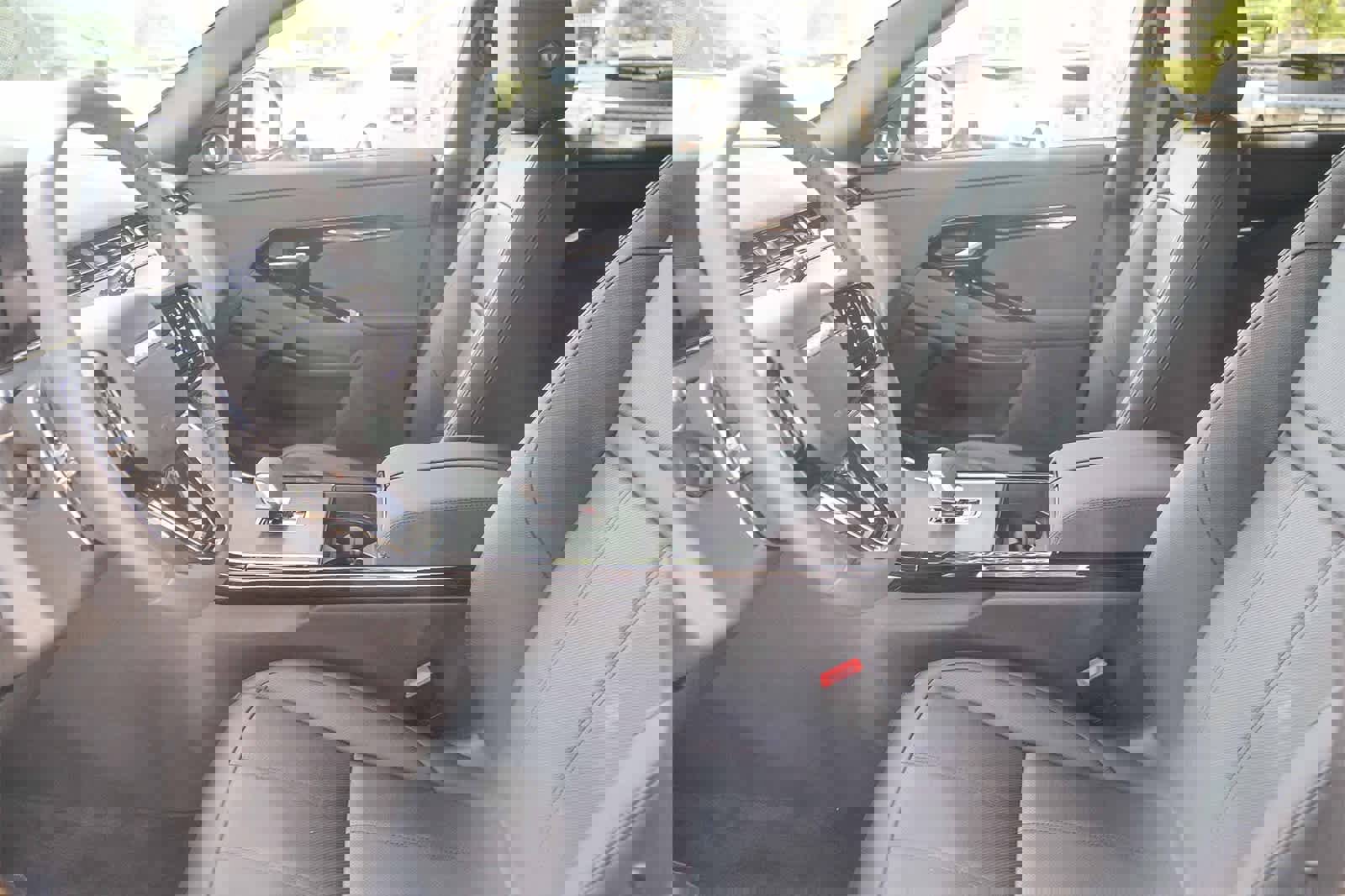 New 2026 Land Rover Range Rover Evoque S image 22