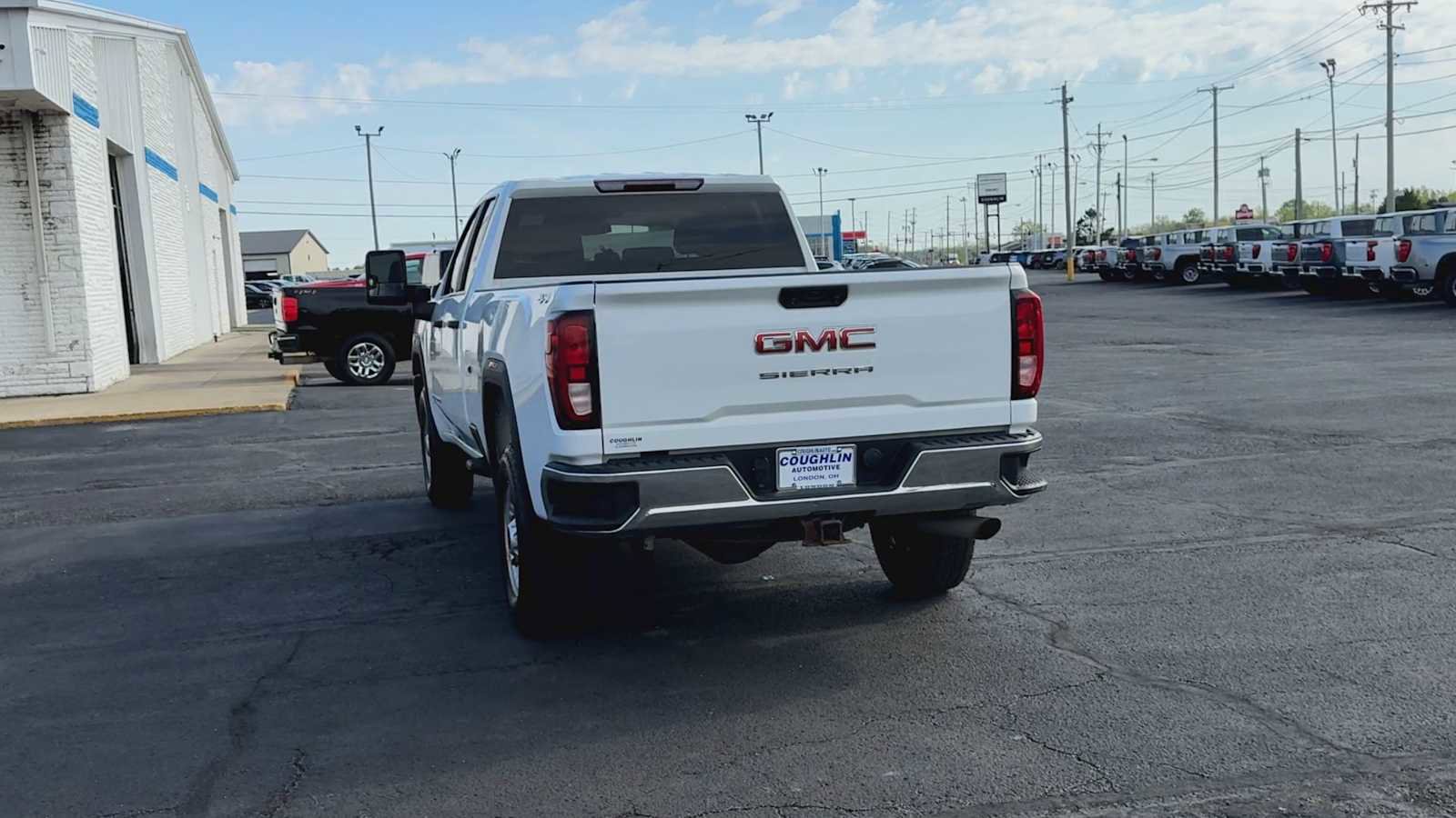 Used 2024 GMC Sierra 2500 Pro w/ Convenience Package AWD/4WD image 7