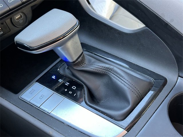 Used 2022 Hyundai Elantra SEL image 19