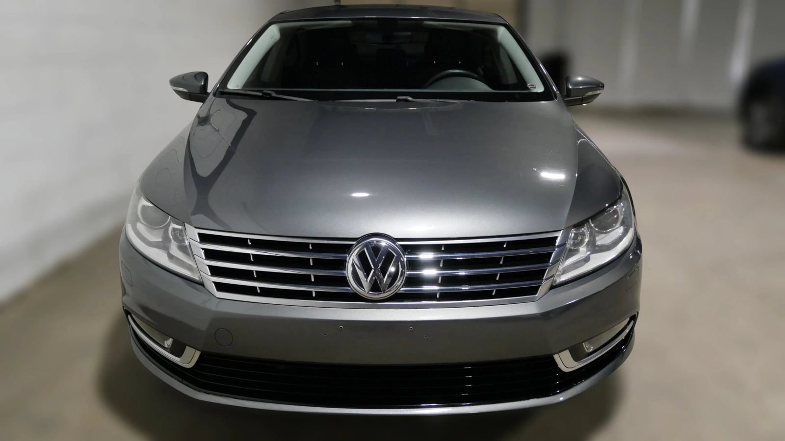 Used 2017 Volkswagen CC Sport FWD image 2