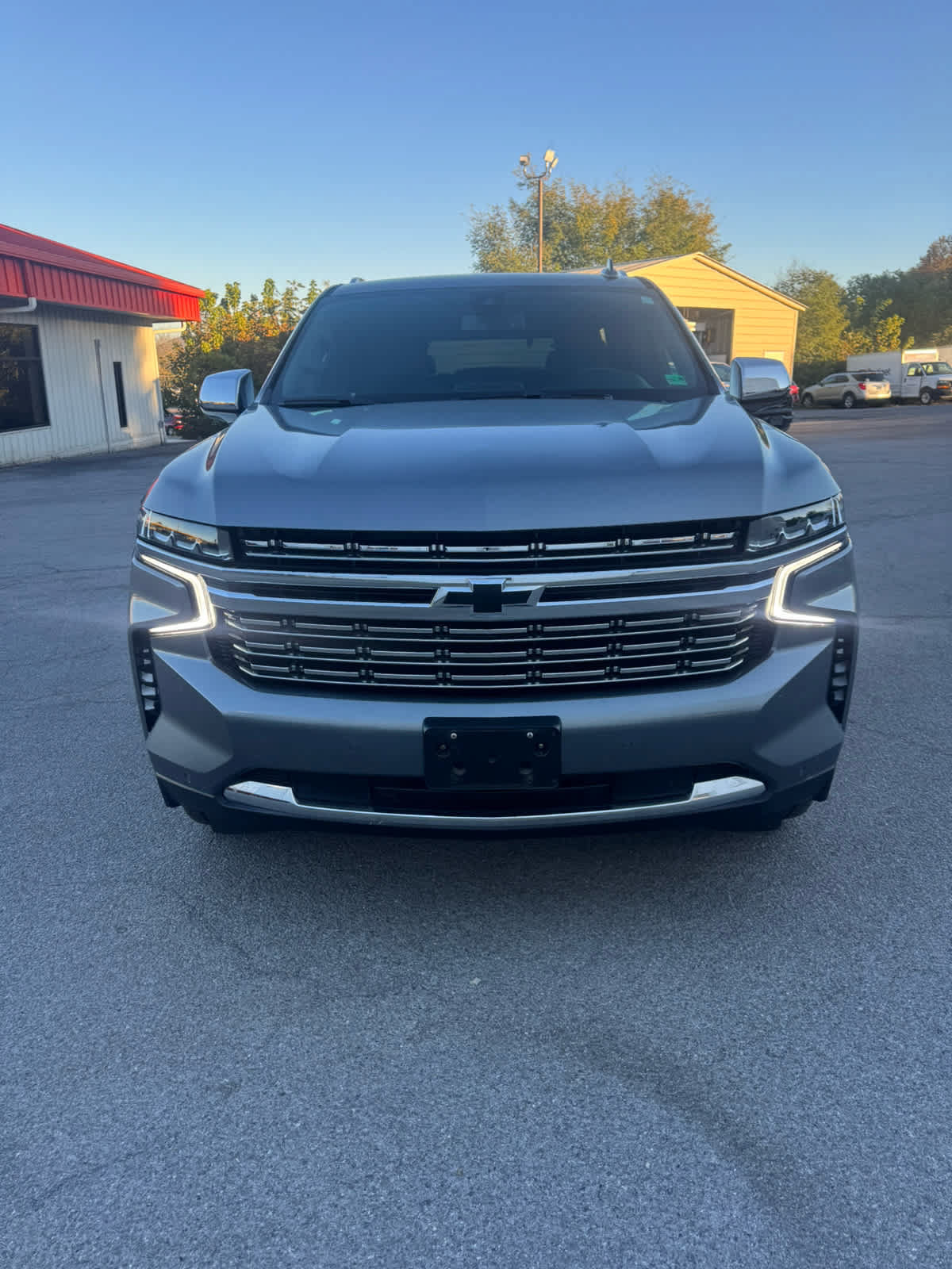 Used 2021 Chevrolet Tahoe Premier AWD/4WD image 2