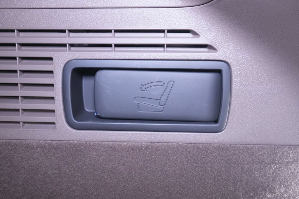 New 2026 Genesis GV70 2.5T Advanced AWD/4WD image 28