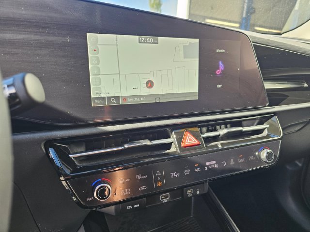 Certified 2023 Kia Niro Wave w/ Wave Preserve Package FWD image 27