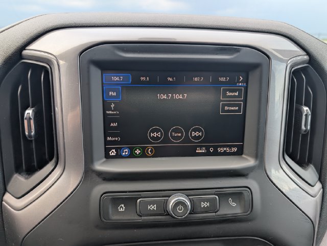 Used 2022 Chevrolet Silverado 1500 Custom AWD/4WD image 19