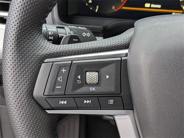 New 2025 Mitsubishi Outlander SE image 17