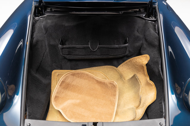 Used 1993 Porsche 911 Carrera image 89