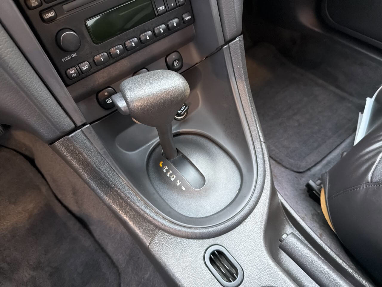 Used 2004 Ford Mustang Mach 1 image 22