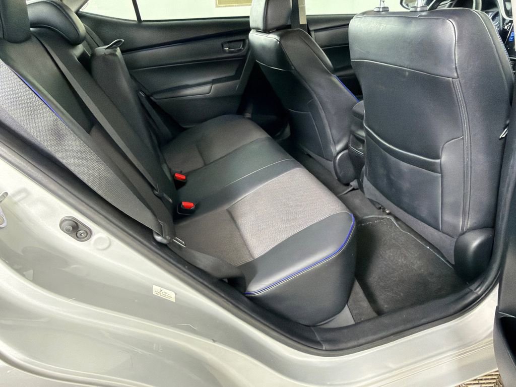 Used 2019 Toyota Corolla SE FWD image 15