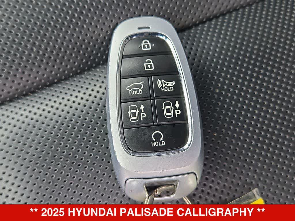 Used 2025 Hyundai Palisade Calligraphy AWD/4WD image 36