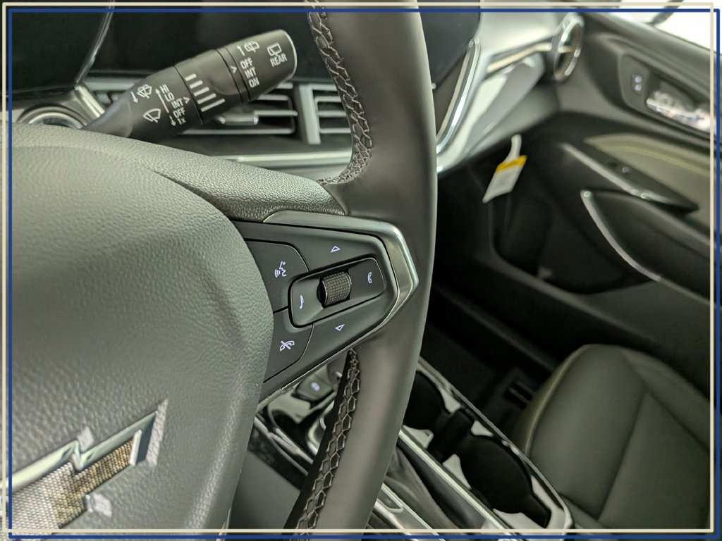 New 2026 Chevrolet Trax ACTIV w/ Driver Confidence Package FWD image 21