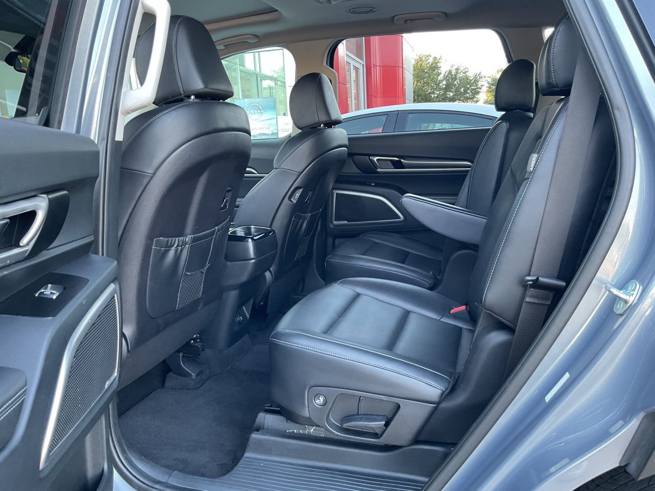 Used 2025 Kia Telluride S FWD image 10