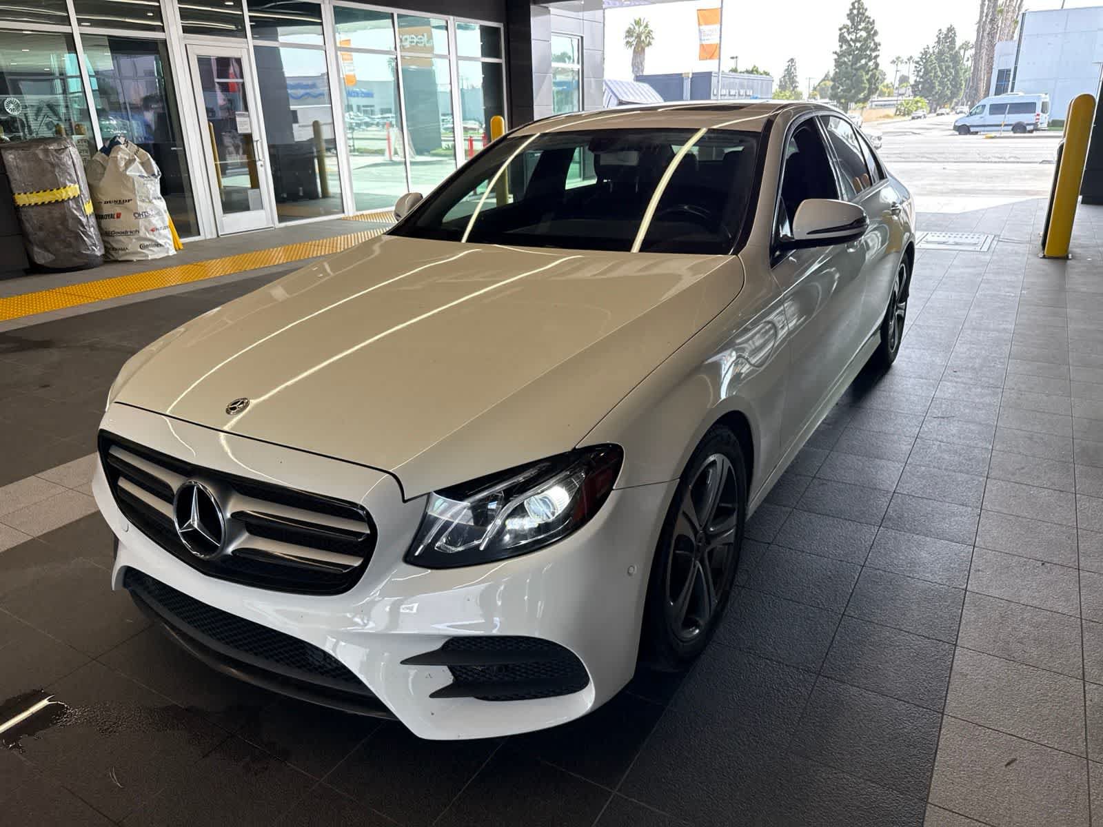 Used 2018 Mercedes-Benz E 300 image 21
