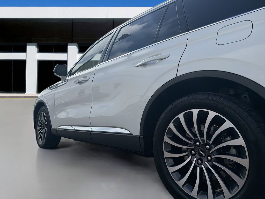 Used 2020 Lincoln Aviator Reserve w/ Elements Package Plus image 45