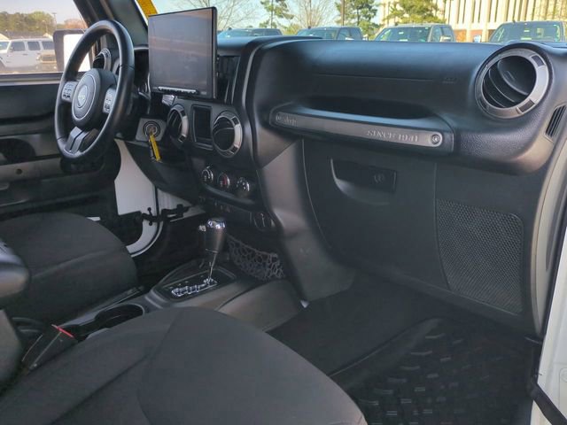 Used 2016 Jeep Wrangler Sport w/ Connectivity Group image 15