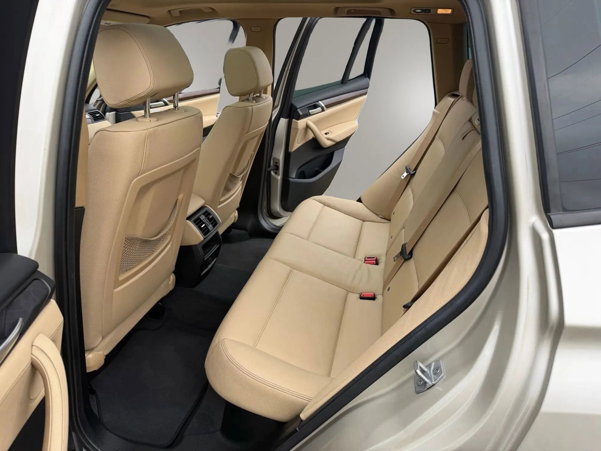 Used 2017 BMW X3 sDrive28i image 18