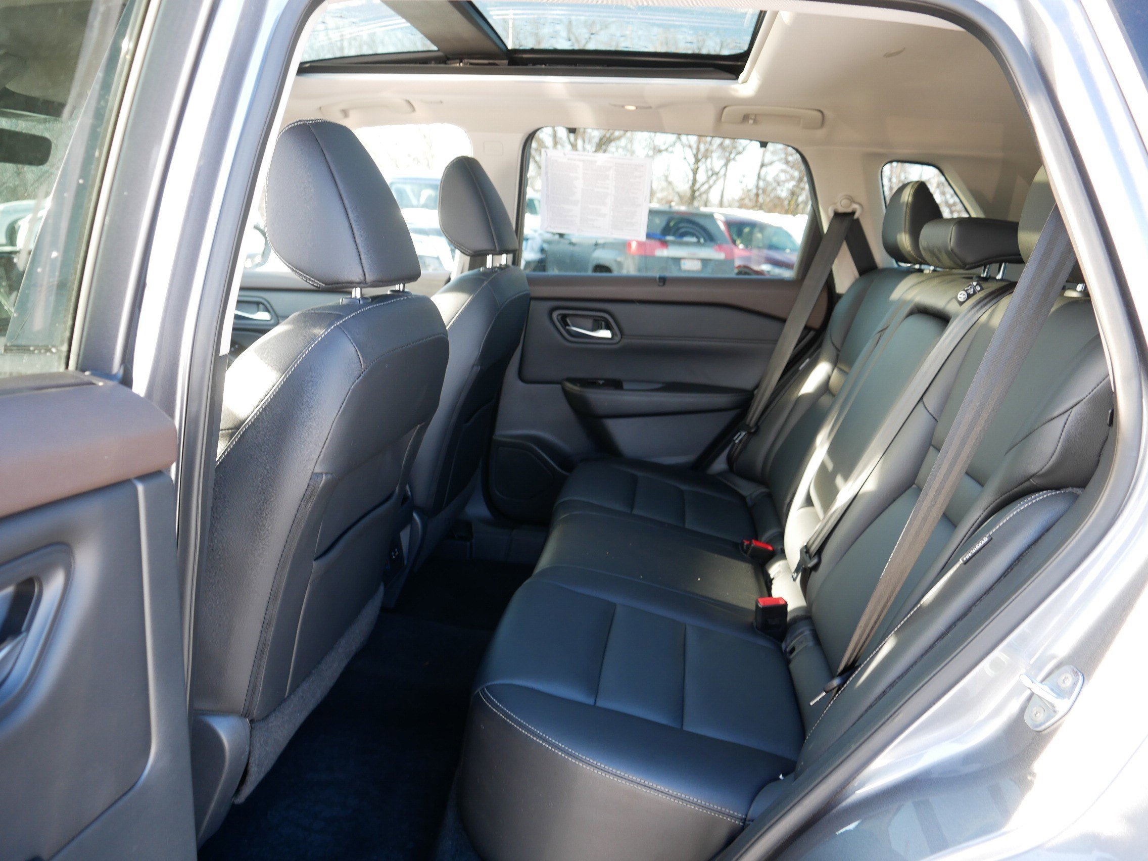 Certified 2022 Nissan Rogue SL w/ SL Premium Package image 36