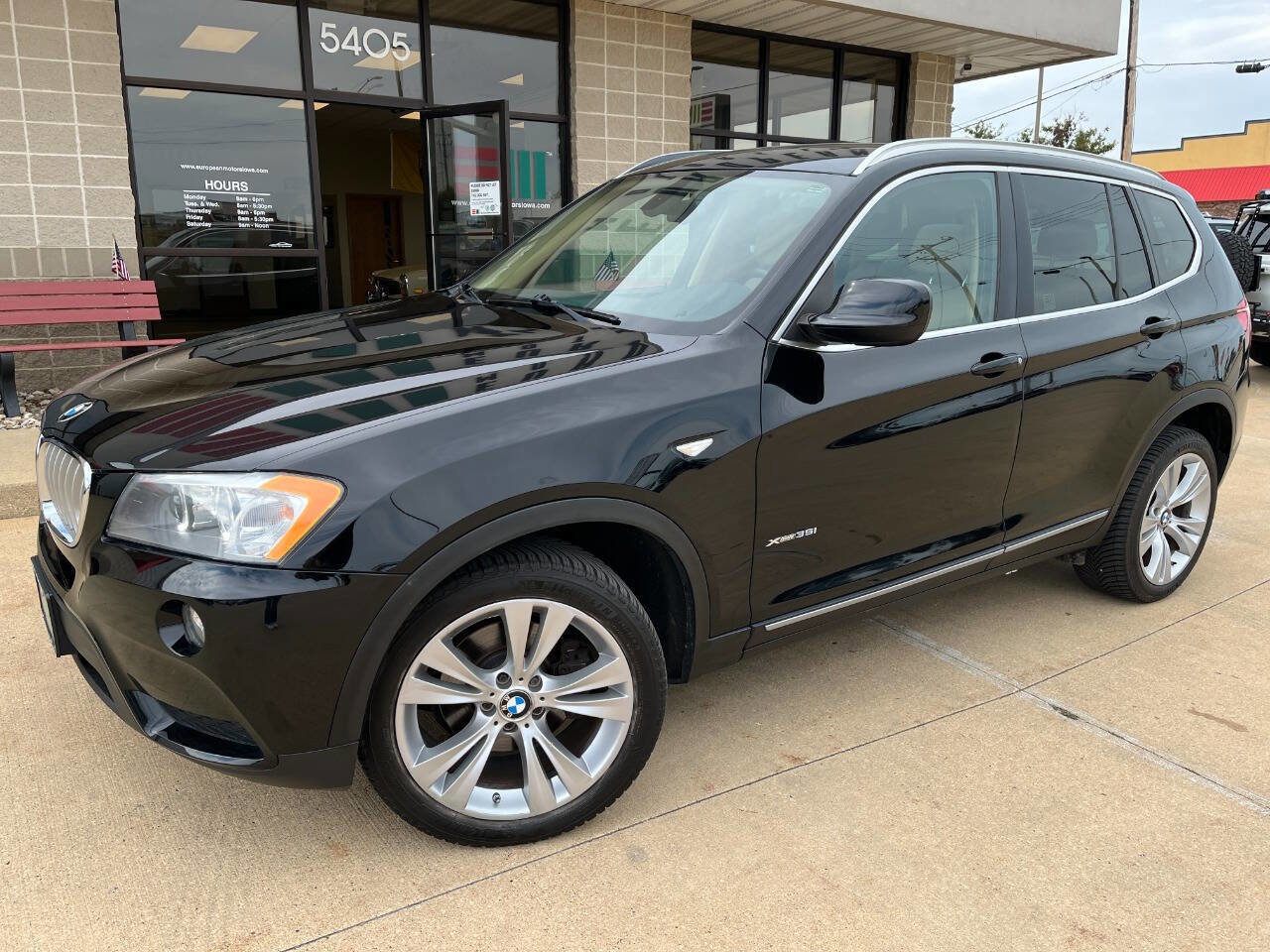 Used 2011 BMW X3 xDrive35i image 2
