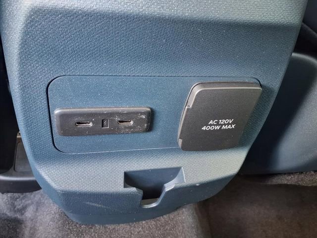 New 2026 Ford Maverick Lariat image 8