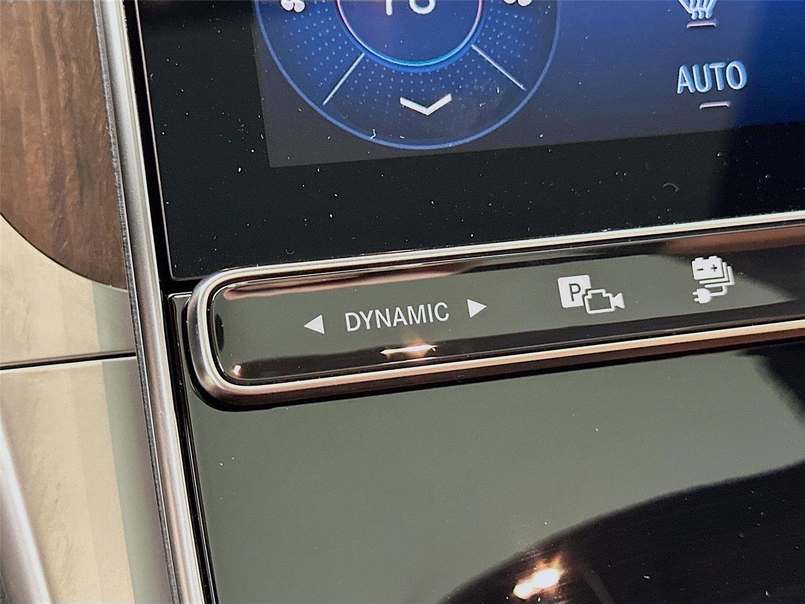 Certified 2025 Mercedes-Benz GLC 350e 4MATIC image 22