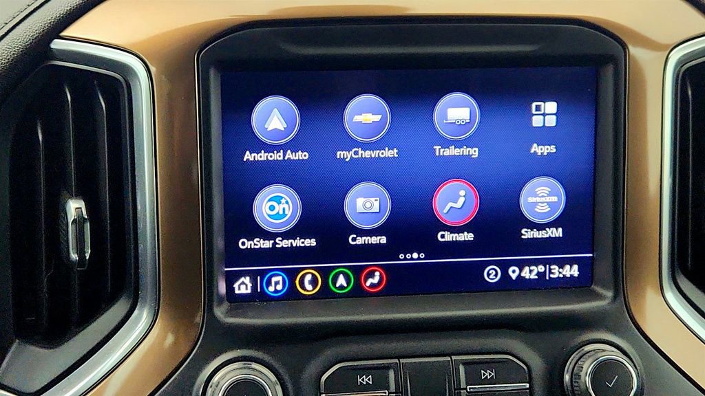 Used 2020 Chevrolet Silverado 1500 High Country w/ Technology Package image 19