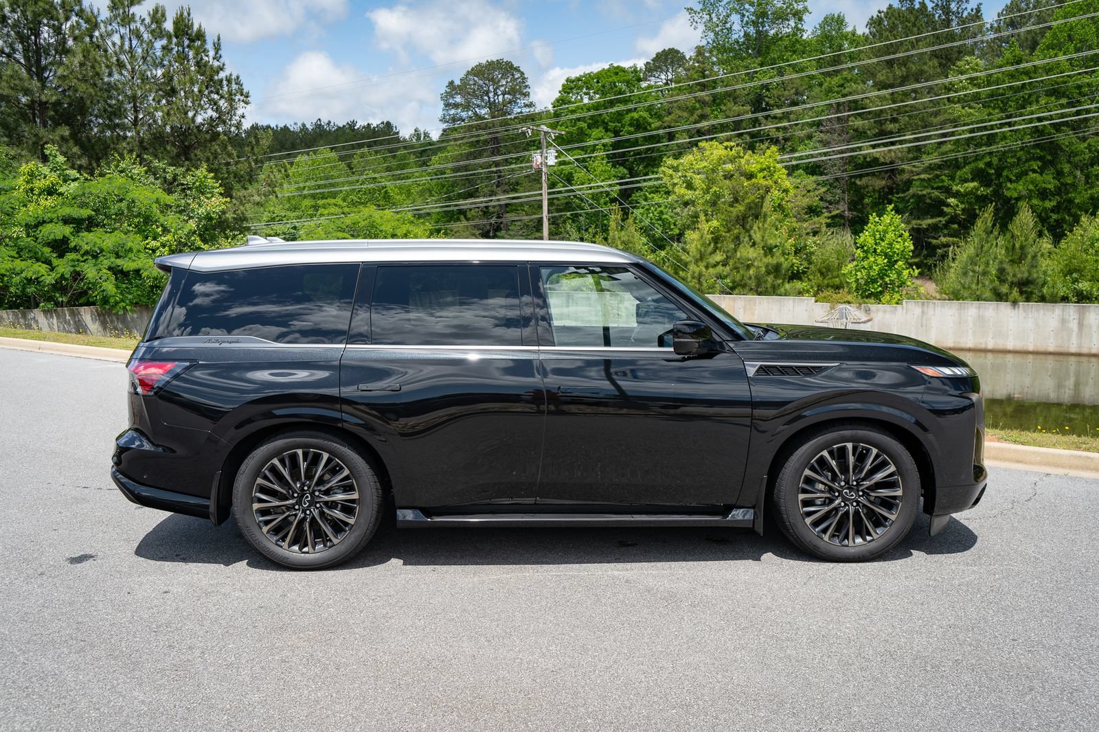 Used 2026 INFINITI QX80 Autograph w/ Premium Cargo Package AWD/4WD image 22