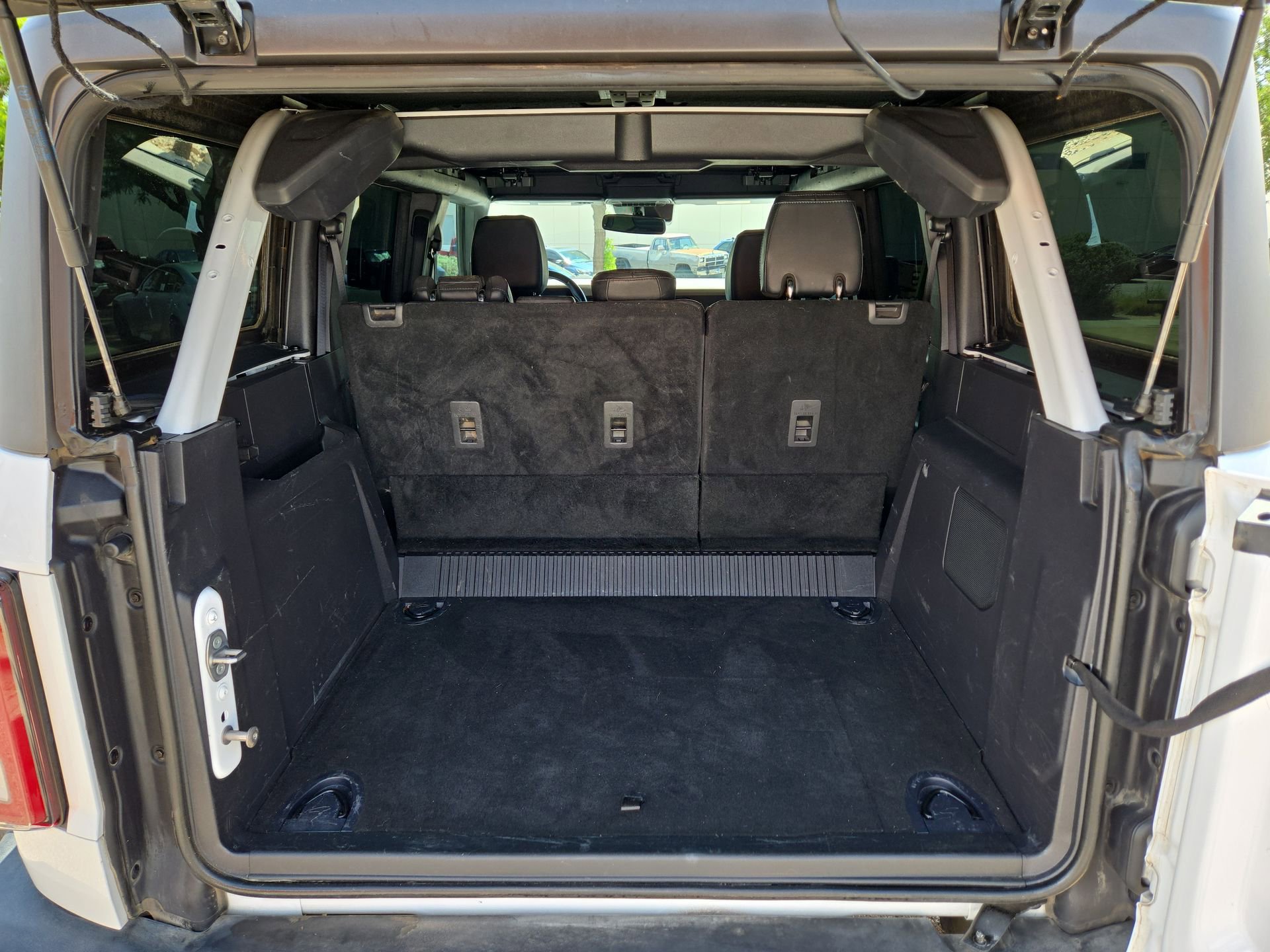 Used 2023 Ford Bronco Wildtrak AWD/4WD image 12