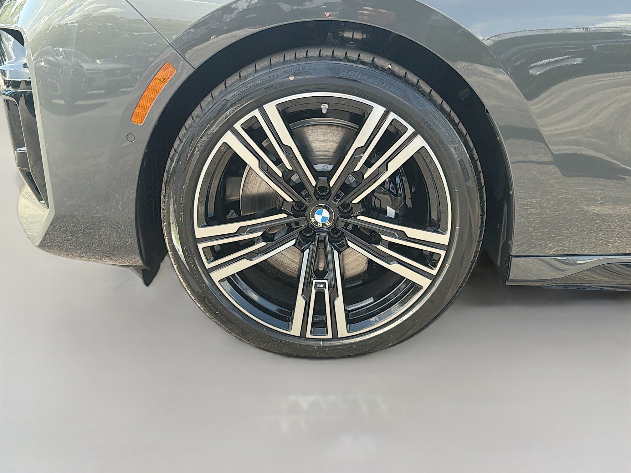 New 2026 BMW 760i xDrive AWD/4WD image 40