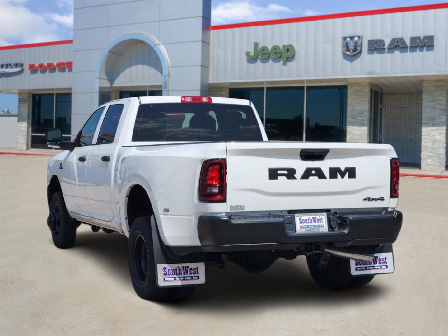 New 2026 RAM 3500 Tradesman AWD/4WD image 4