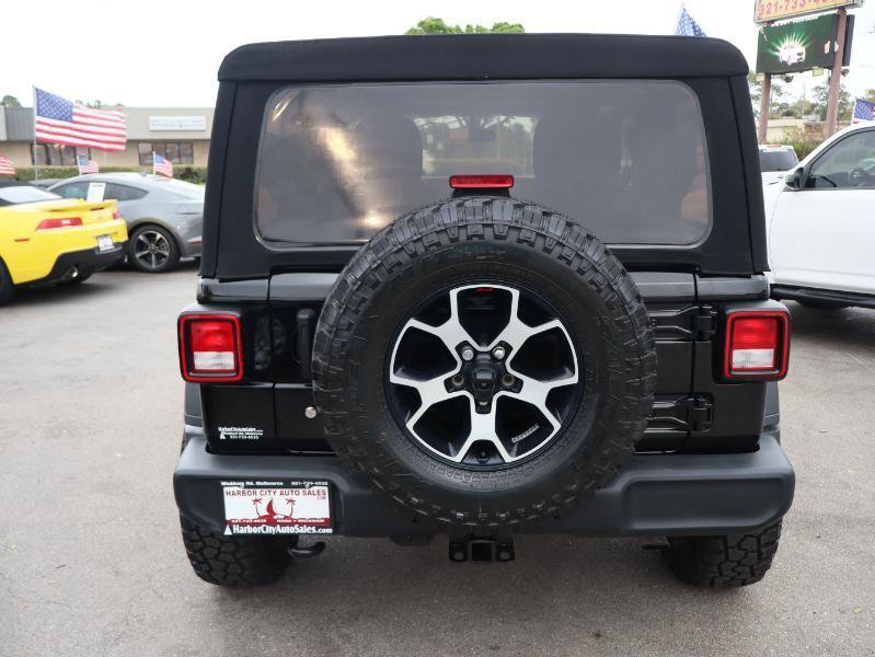 Used 2019 Jeep Wrangler Sport image 4