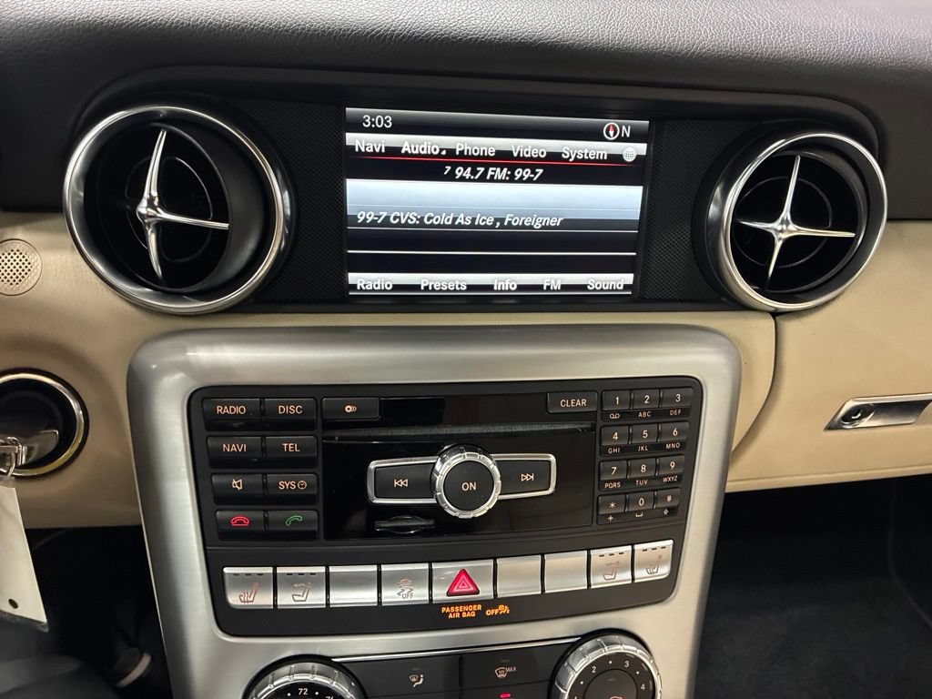 Used 2014 Mercedes-Benz SLK 250 image 16