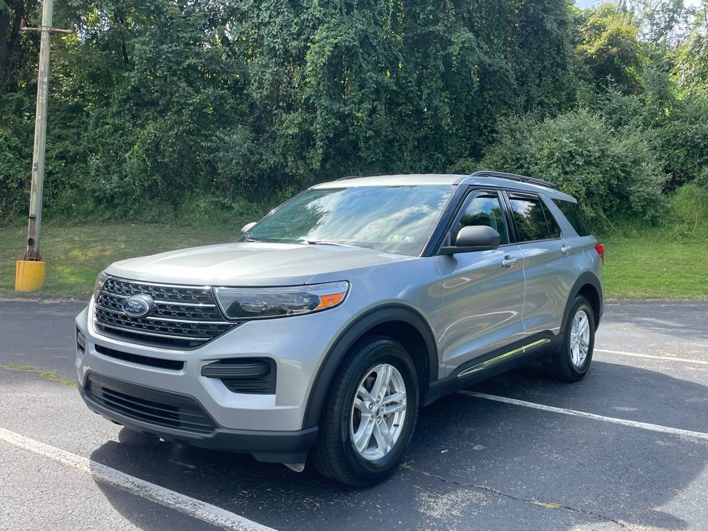 Used 2022 Ford Explorer XLT image 7