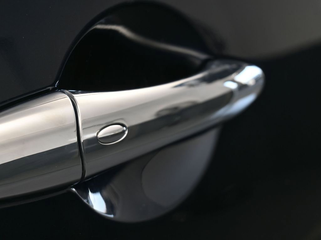 Used 2018 Nissan Armada SV w/ Driver Package image 45