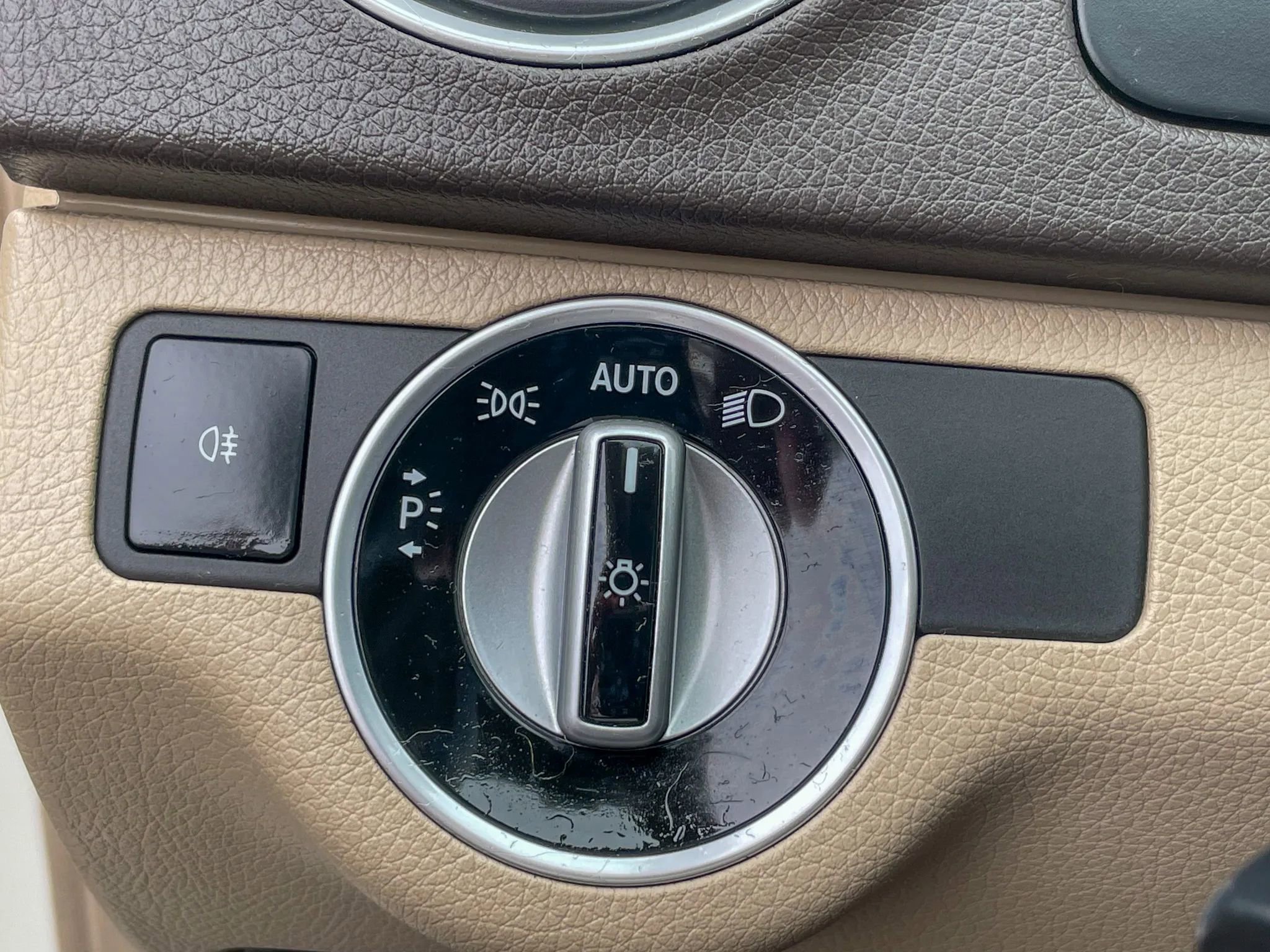 Used 2012 Mercedes-Benz C 300 4MATIC Sedan image 22