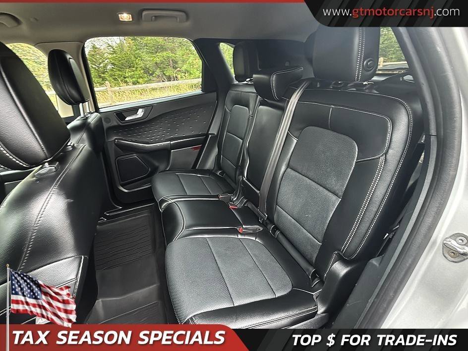 Used 2020 Ford Escape Titanium AWD/4WD image 31