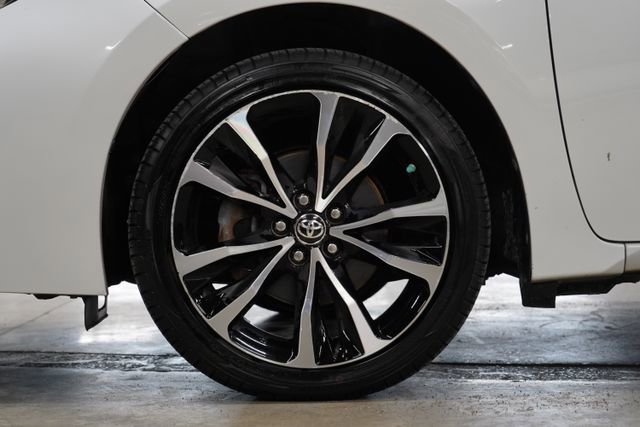 Used 2017 Toyota Corolla SE w/ Carpet Mat Package (TMS) FWD image 31