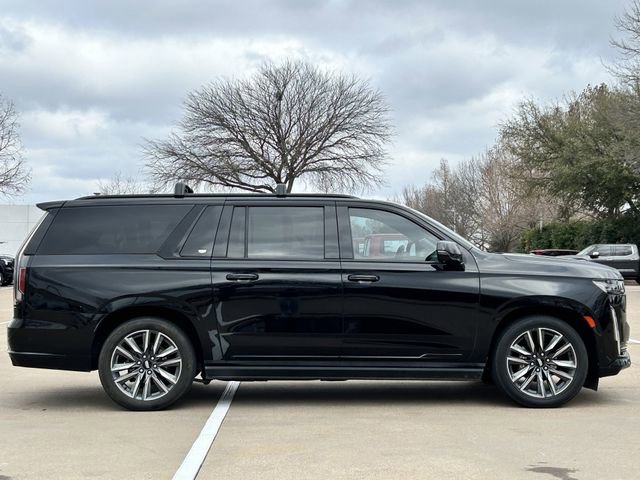 Used 2022 Cadillac Escalade ESV Sport Platinum image 3
