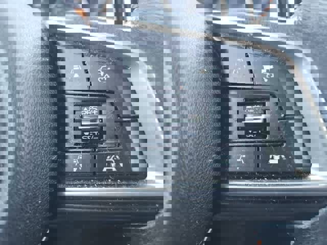 Used 2018 Subaru Crosstrek 2.0i Limited image 16