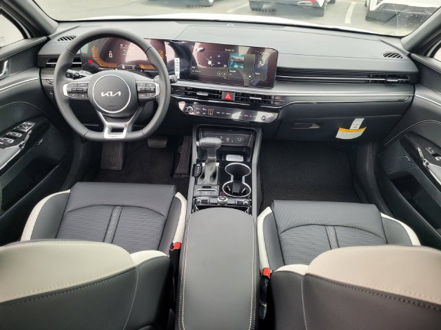 New 2027 Kia K5 GT-Line w/ GT-Line Premium Package FWD image 8