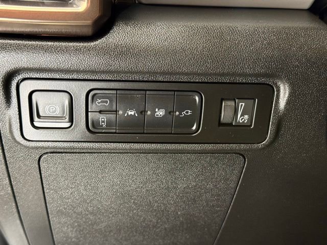Used 2024 GMC Hummer EV 3X image 31
