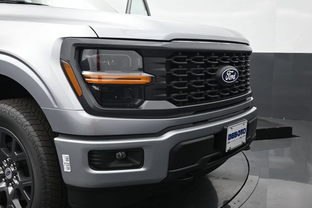 New 2026 Ford F150 STX w/ Equipment Group 200A AWD/4WD image 29