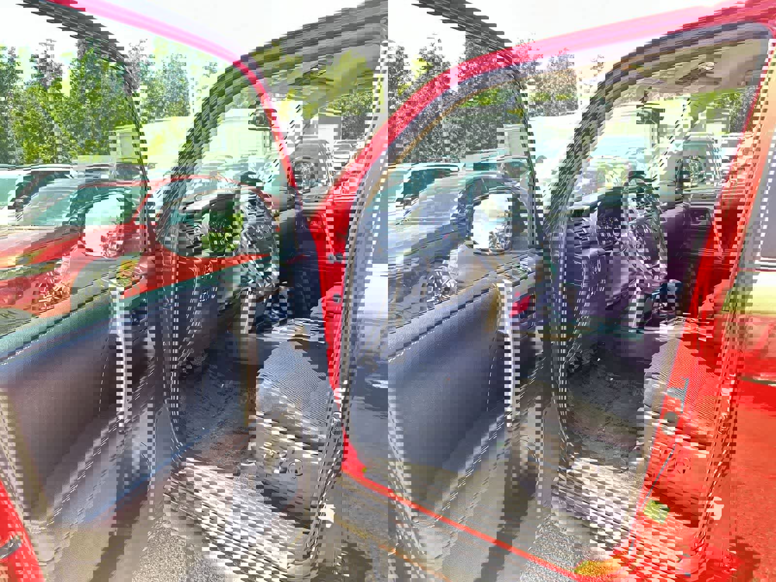 Used 2015 Toyota 4Runner SR5 AWD/4WD image 10