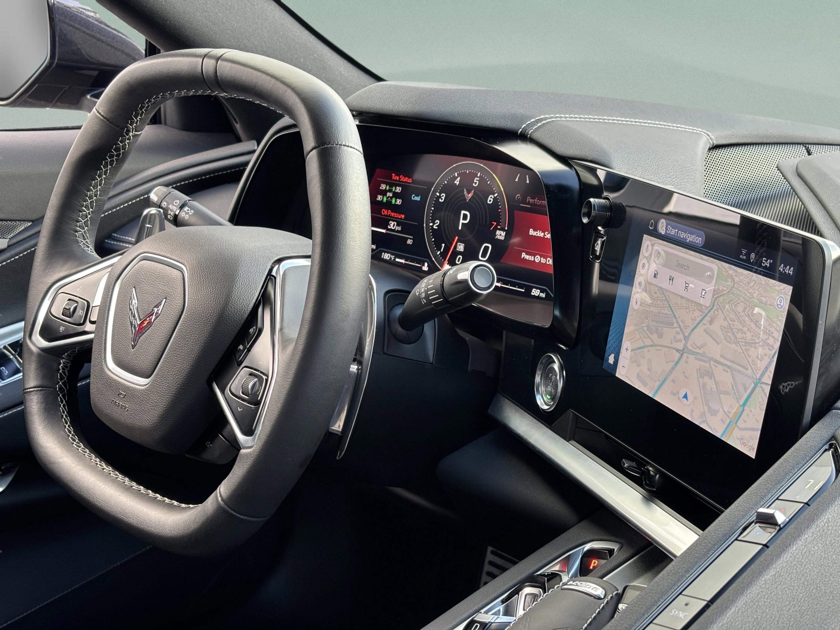 Used 2024 Chevrolet Corvette Stingray Coupe w/ Z51 Performance Package image 21