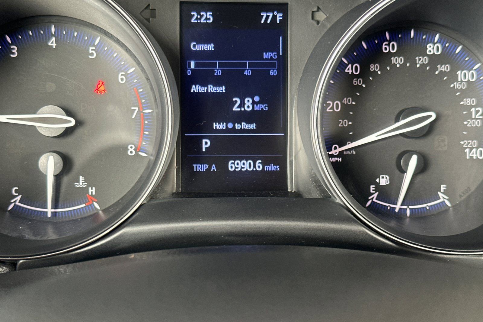 Certified 2020 Toyota C-HR XLE image 30