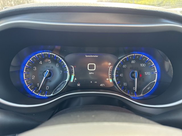 New 2026 Chrysler Pacifica Select image 23