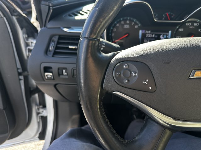 Used 2018 Chevrolet Impala LT w/ Sunroof and Spoiler Package FWD image 29