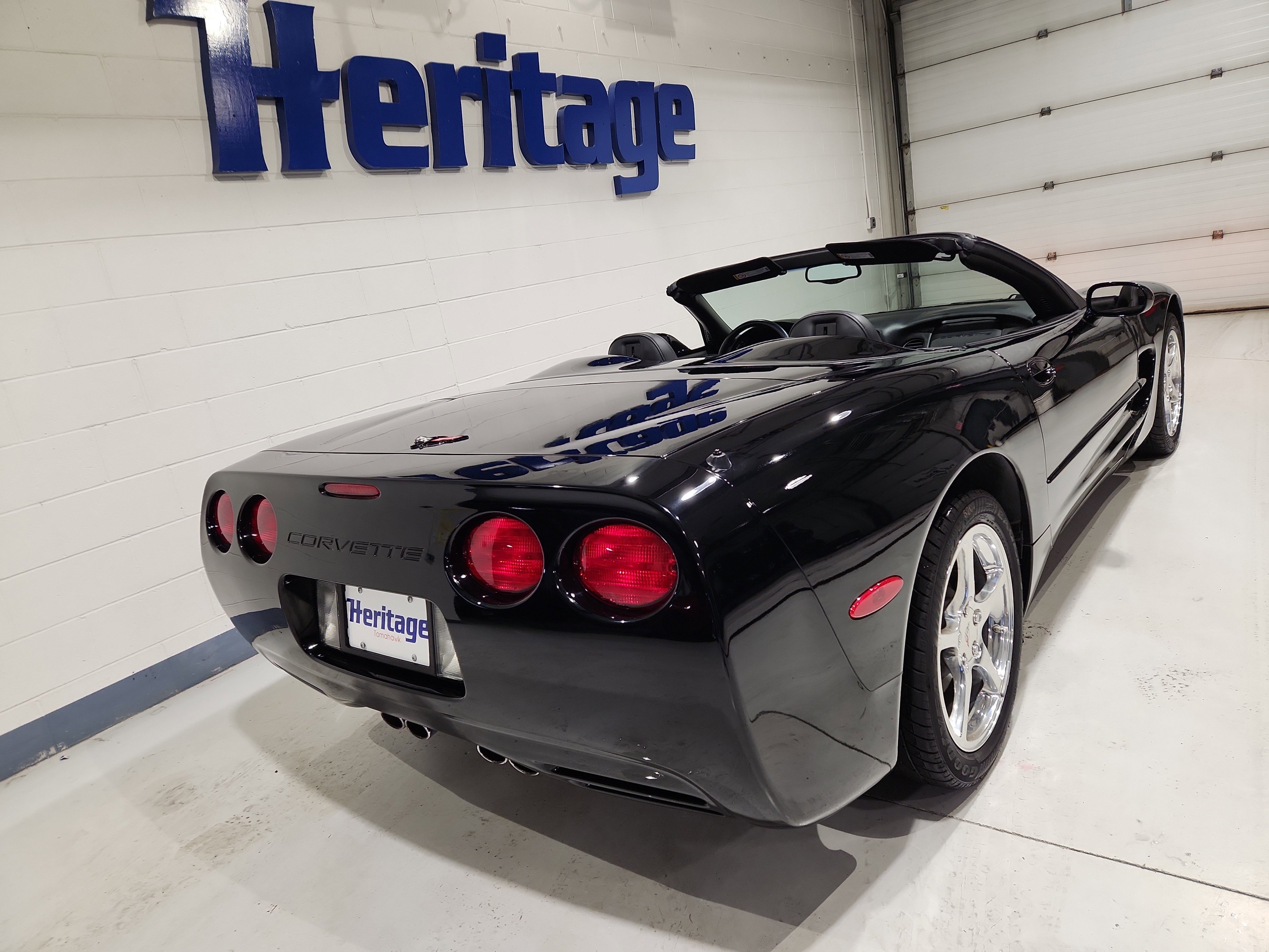 Used 2002 Chevrolet Corvette w/ Preferred Equipment Group2 image 29